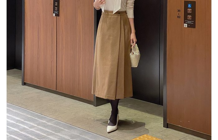 Wrap Button Wool Back Banding Long Skirt