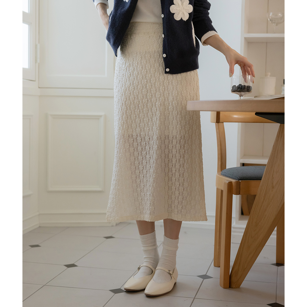 Floral Slit Back Banding Skirt