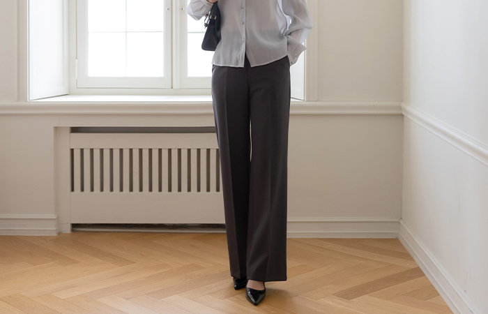 Modern 클린핏 Slacks