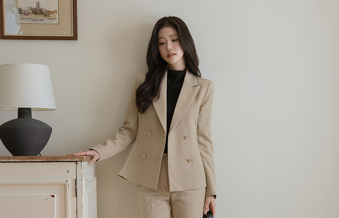 Tailored collar Peplum Set-up Jacket
