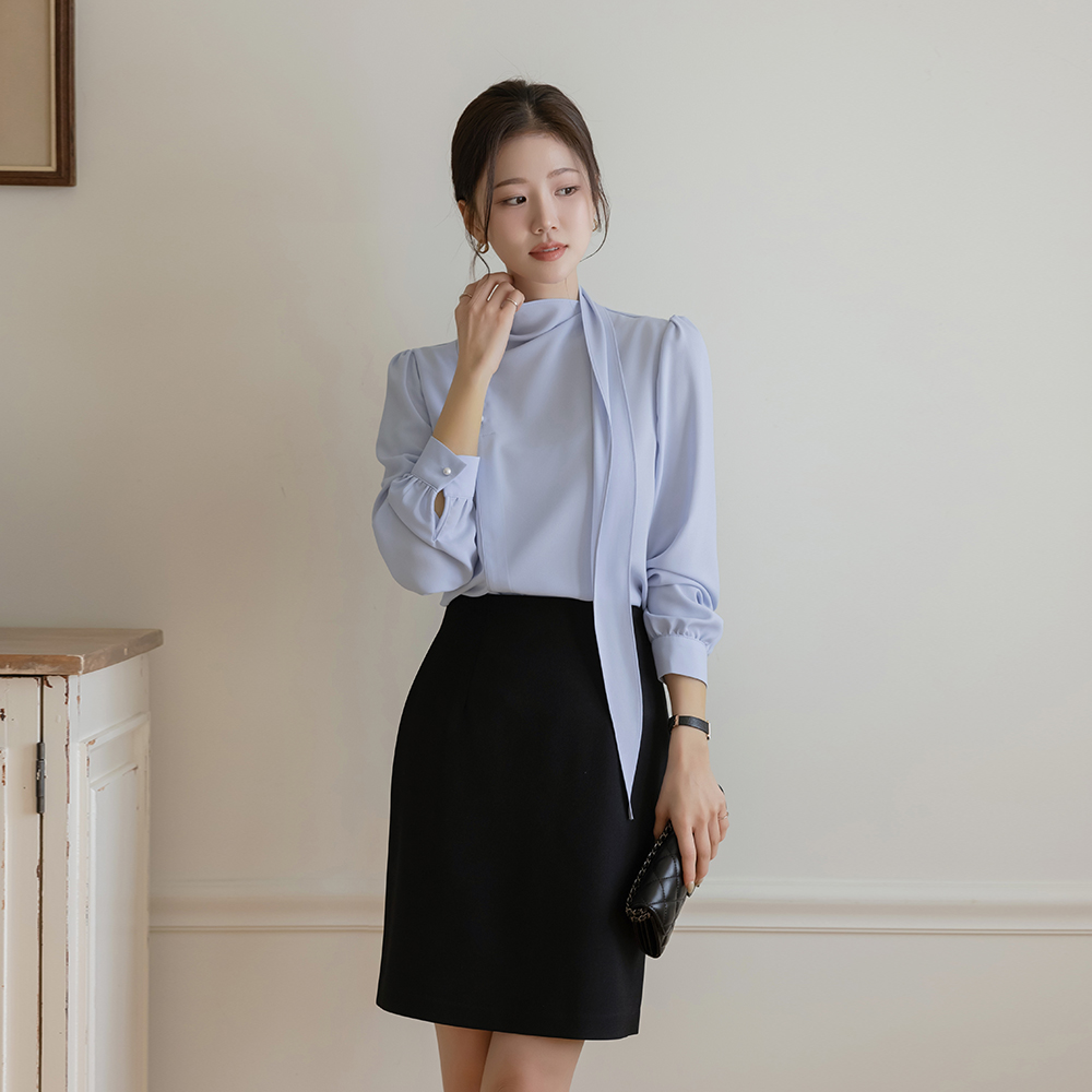 Feminine Scarf-Neck Pearl Blouse