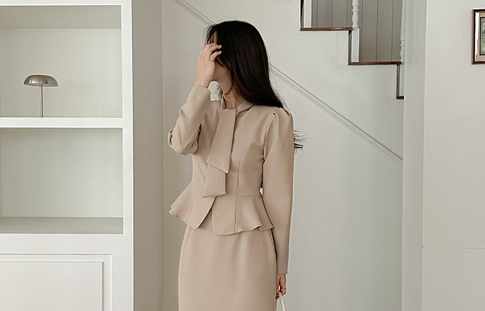 Tie Neck Peplum Set-up Jacket
