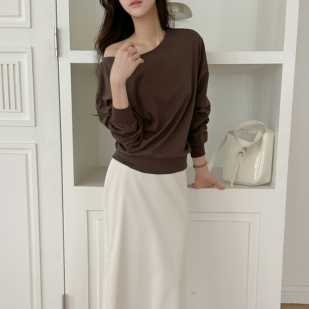 Good fabric 투웨이넥 T-shirt