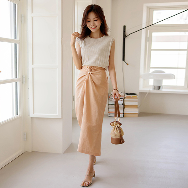 Point Knot Back Banding Linen Skirt