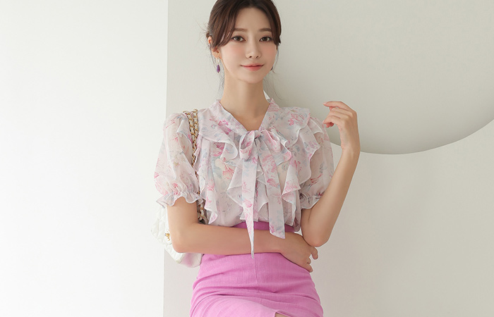Double Ruffle Line Rose Tie Neck Blouse