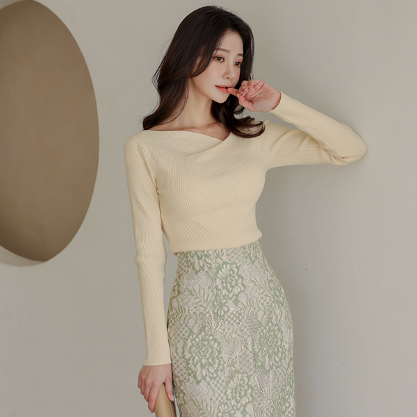 Spring Corduroy Twist Knit T-shirt