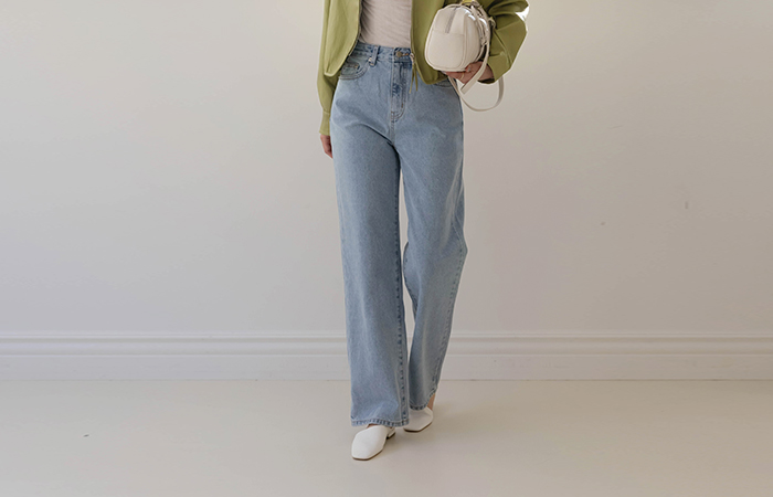 Straight fit Denim Pants