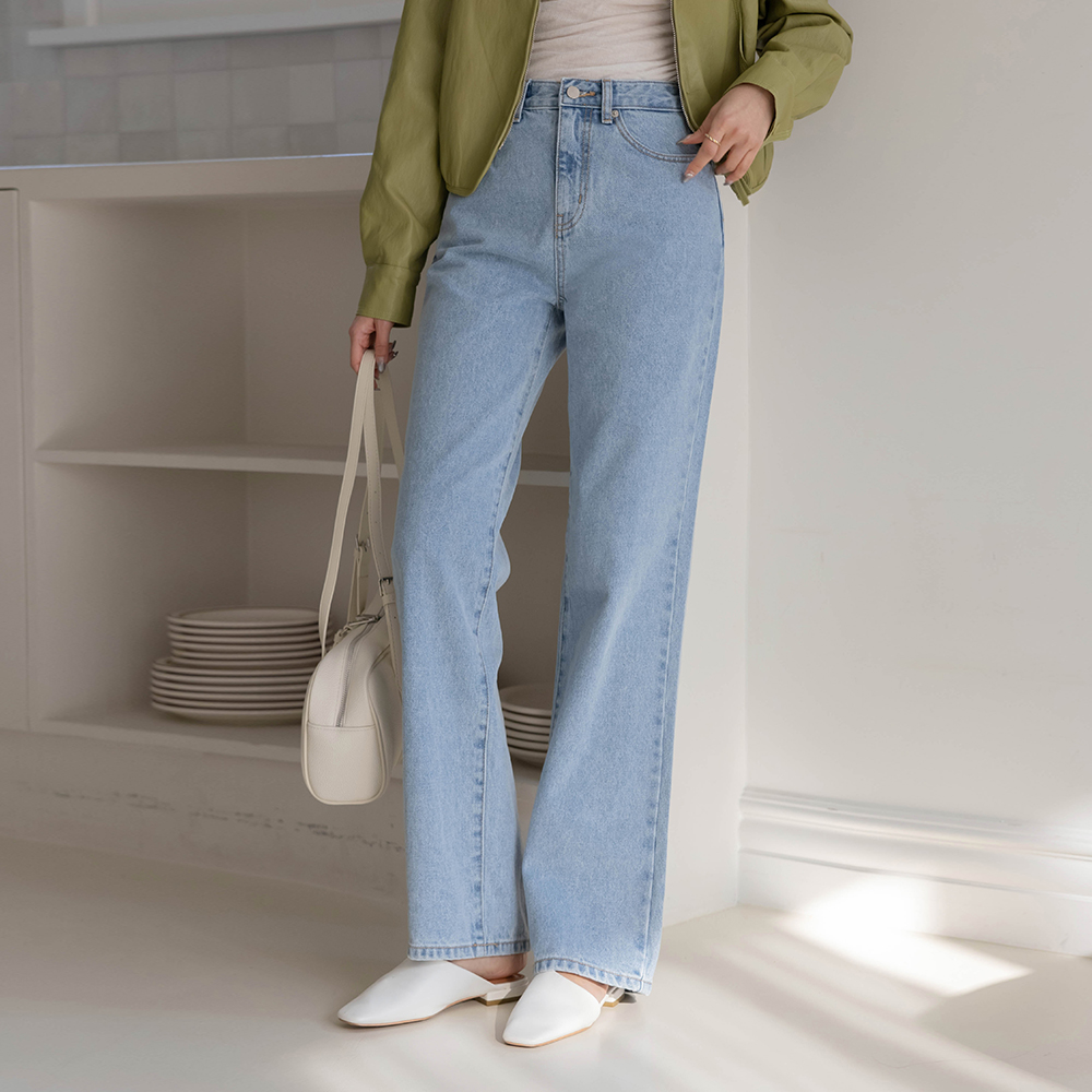 Straight fit Denim Pants