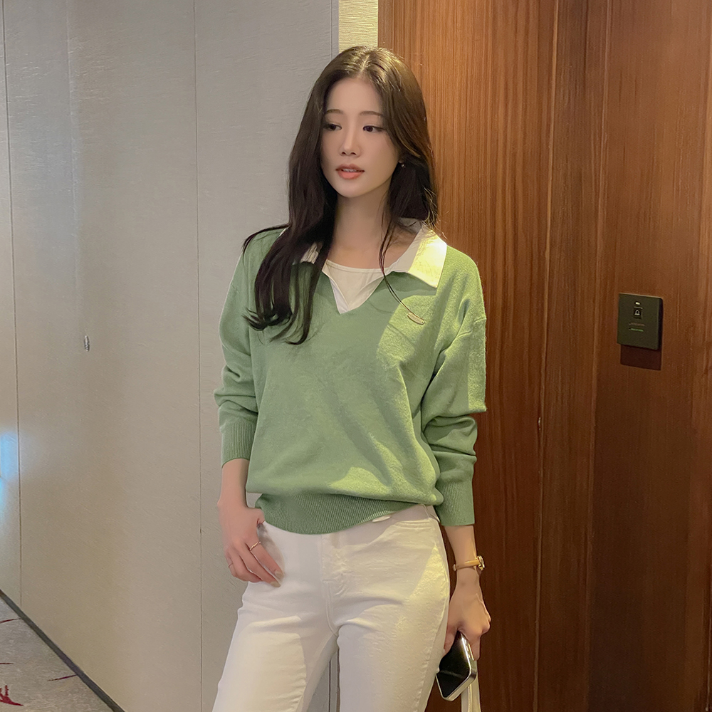 Shirt Layering Pendant Knit