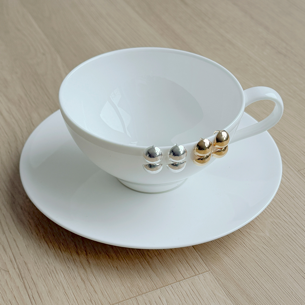 Essential 빈볼 Earring