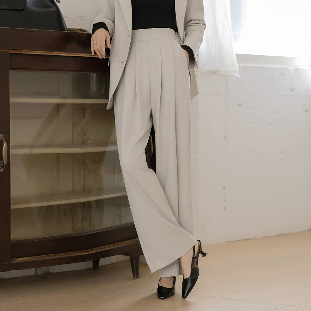로아 Back Banding wide fit Set-up Slacks