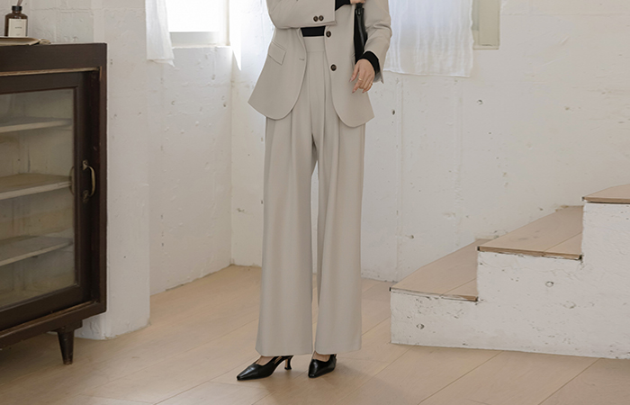 로아 Back Banding wide fit Set-up Slacks