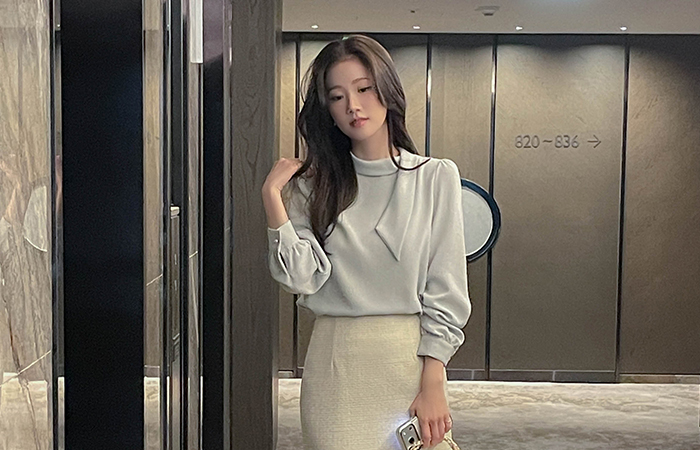 ODE Scarf-Neck Long-sleeve Blouse