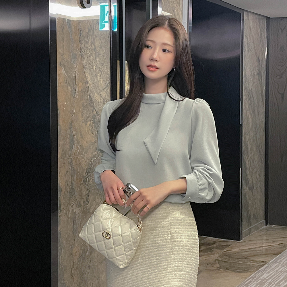 ODE Scarf-Neck Long-sleeve Blouse