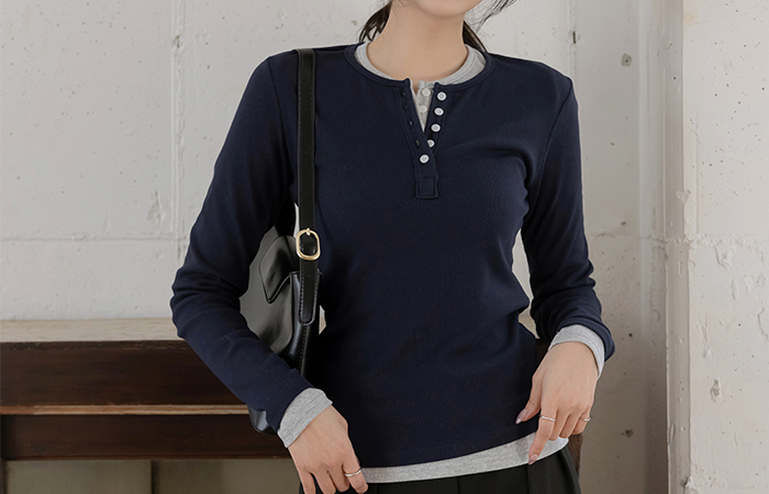 Raund neck 반버튼 Modal Corduroy T-shirt