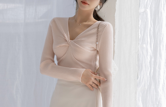 Rosy slender Twist Corduroy Knit