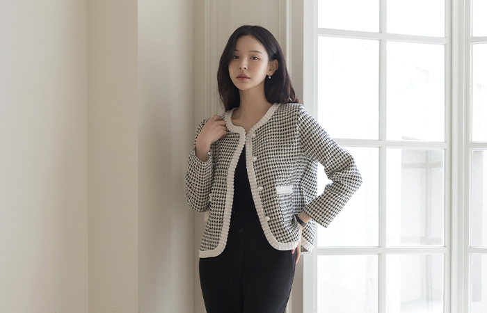 Raund neck Frill Color Combination Tweed Jacket