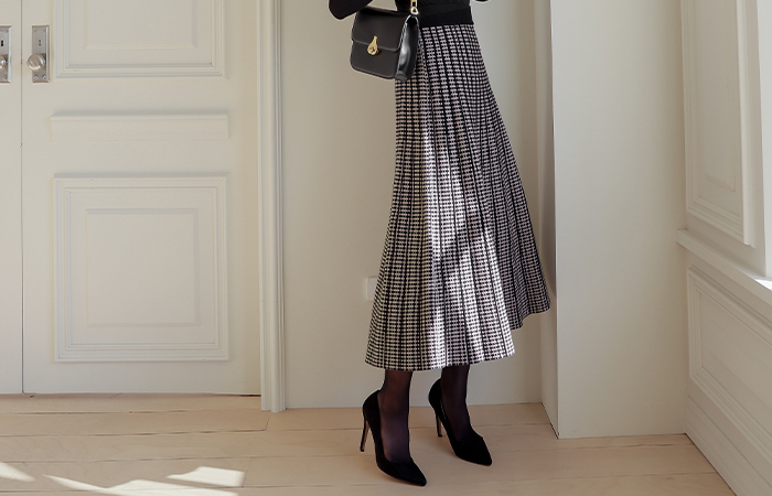 Check Color Combination Flared Knit Skirt