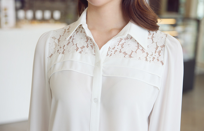 Race Shoulder Kara Blouse