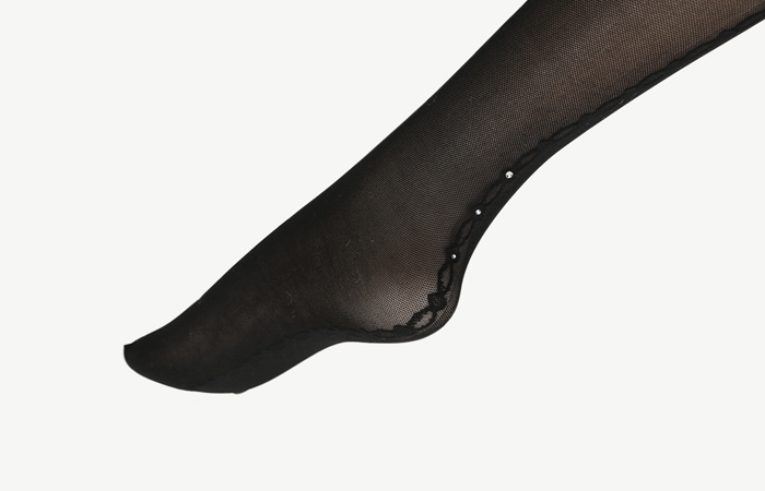 Cubic rope back line stockings