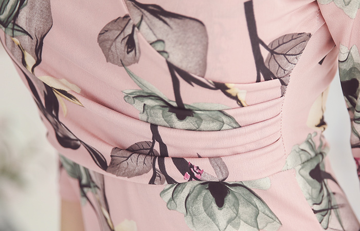 Fantasy Flower Silky Dress the span