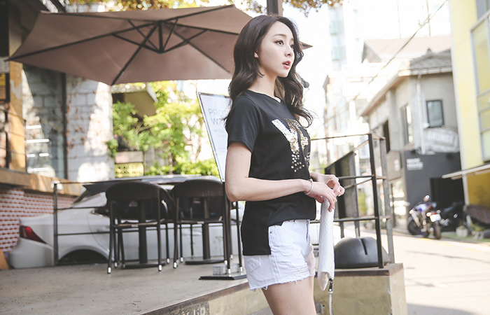 Yes Metallic Spangle T-shirt