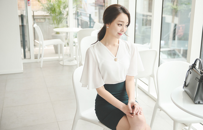 V-neck gold button wing Blouse