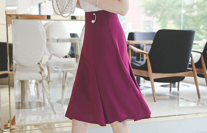 Pearl Brooch Pinch Aline Skirt